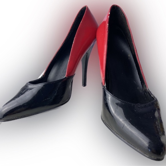 80s Patent leather pumps latex style red and black Spike heels 👠 Vintage - Picture 8 of 12